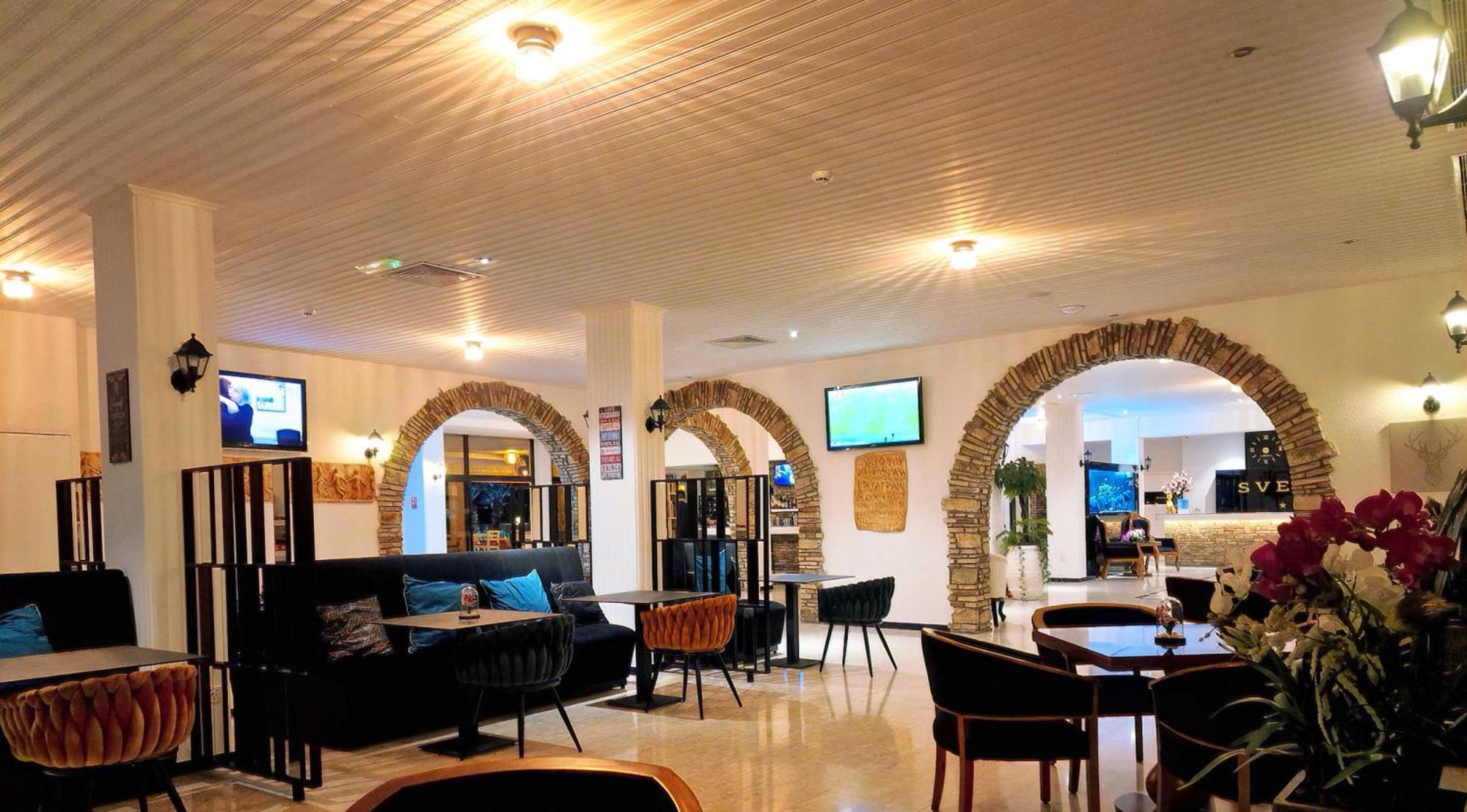 Sveltos Hotel Ларнака Екстер'єр фото